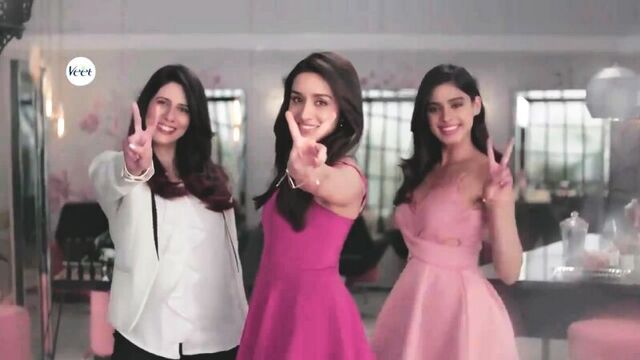 Шраддха капур в рекламе veet