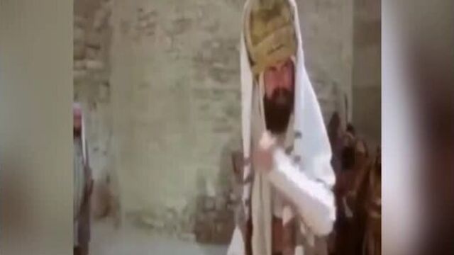 С пятницей друзья.))) видео прикол.