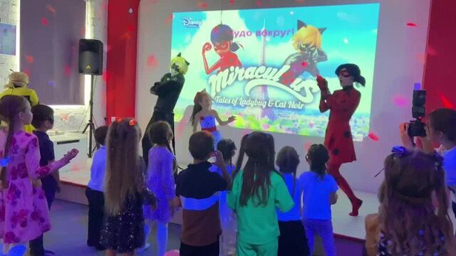 Ледибаг, кот и хлоя) караоке тайм