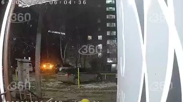 Газ взорвался в жилом доме в ижевске. среди пострадавших — один мужчина. у него ожог 90% тела.