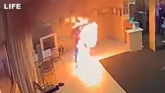 Мужчина поджёг себя возле телецентра останкино