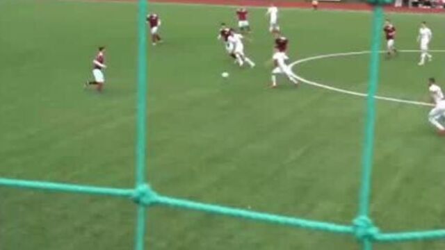 Матвей ивахнов забил с нулевого угла 