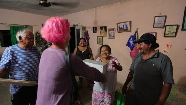 Орёл и решка. земляне. за кадром. дарим подарки потомкам майя!