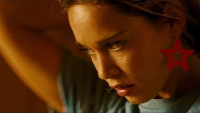 Matilda anna ingrid lutz nude - revenge (us 2018) 1080p web watch online