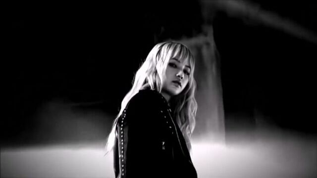 Lisa (lalisa manoban, blackpink) - sexy moments