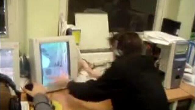 Супер,видео,смешные,аватарки,online,бесплатные,wow,game,вов,мувики,приколы,фильмы,mmorpg,гонки,контра,прикольные,flash,бесплатно