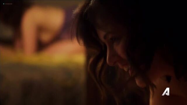 Джоанна гоинг (joanna going nude scenes in "kingdom" s03e03 2017)