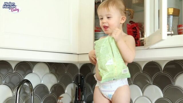 Учим кроху делиться.