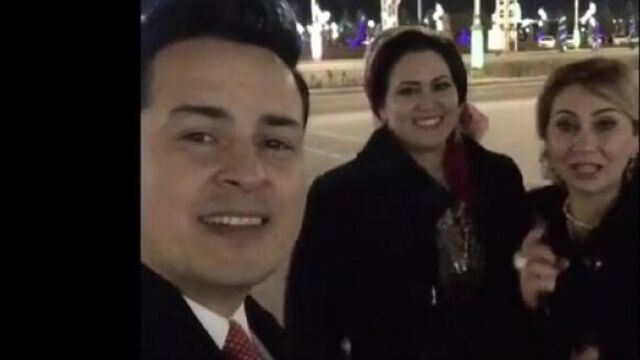 Parahat amandurdiyev jahan tagyyewa gulshat gurdowa - taze yyl gutlag sozleri