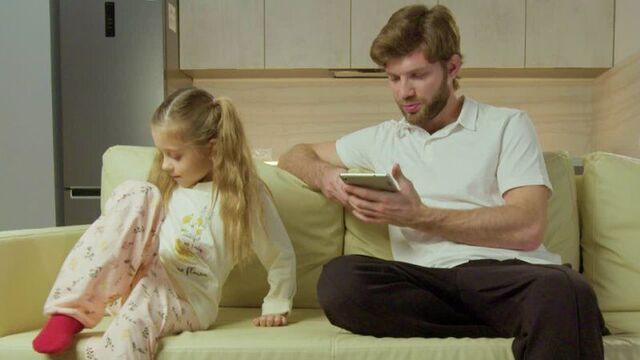 Video by в школу с верой и фомой / вера и фома