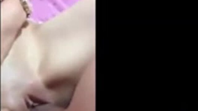 Türk trevesti ela kızı sikiyor