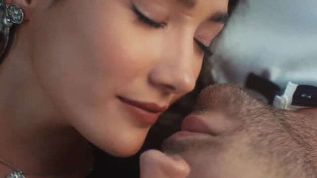 Selin ve demir cephesinde aşk! her yerde sen 9. bölüm