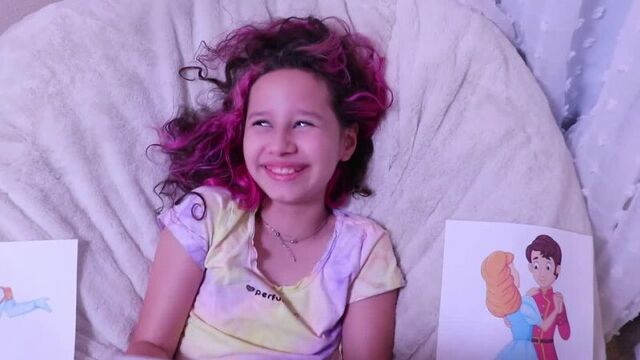 Erlania e valentina pontes - valentina sonha em ser uma princesa e casar com um príncipe