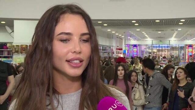 Девушка тимати анастасия решетова выпустила книгу