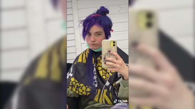 Оля тыква нарастила себе волосы 