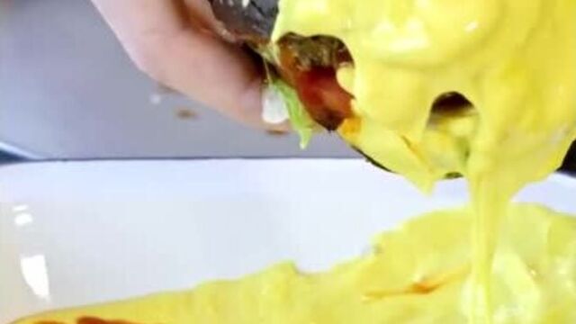 Сочные бургеры в «краснодарском парне»