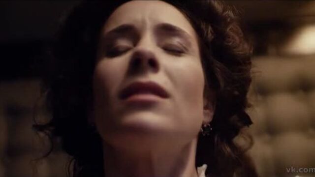 Ольга сутулова секси голая в фильме троцкий 18+