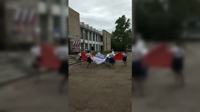 Live: типичная свеча