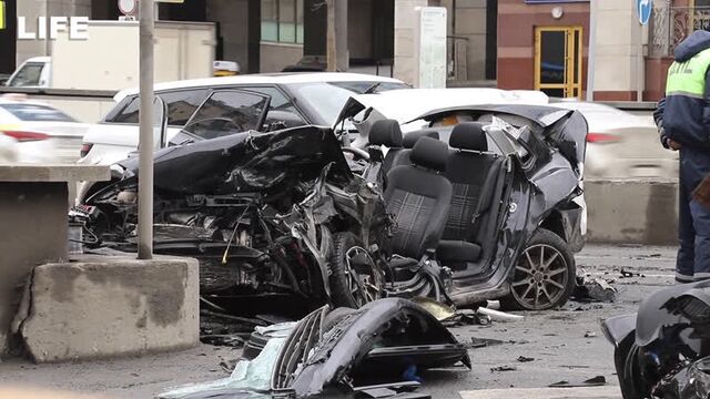 Блогер эдвард бил устроил массовое дтп в москве