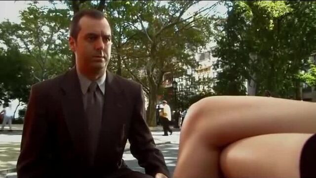 Фемдом на улице femdom in public #футфетиш #footfetish #humilition #heels #submissive #slave