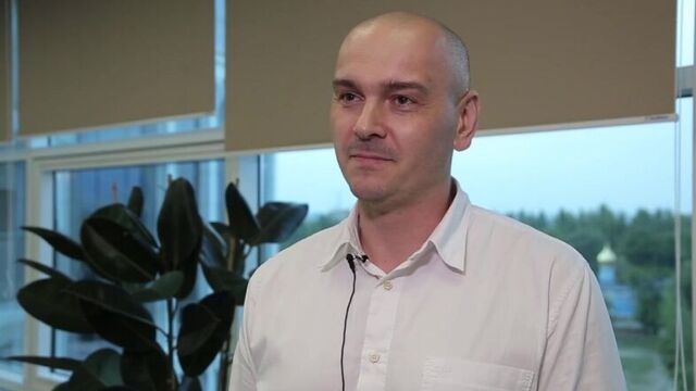 Ген. директор клуба - владимир аврамко