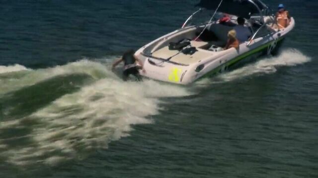 Wakesurf (вейксерф)