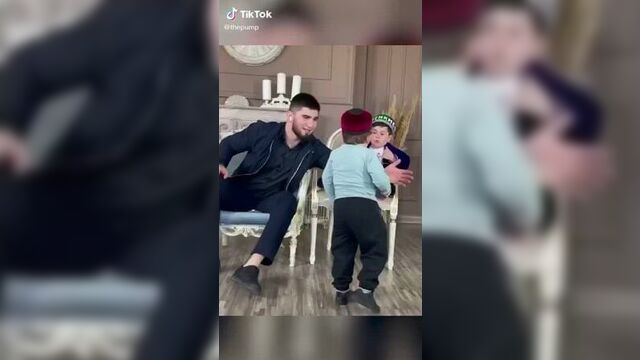 Хазбик ударил абдурозика