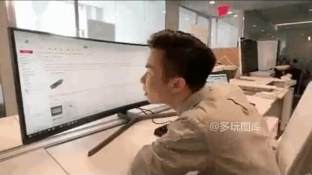 Гигантский монитор ubufyncrbq vjybnjh