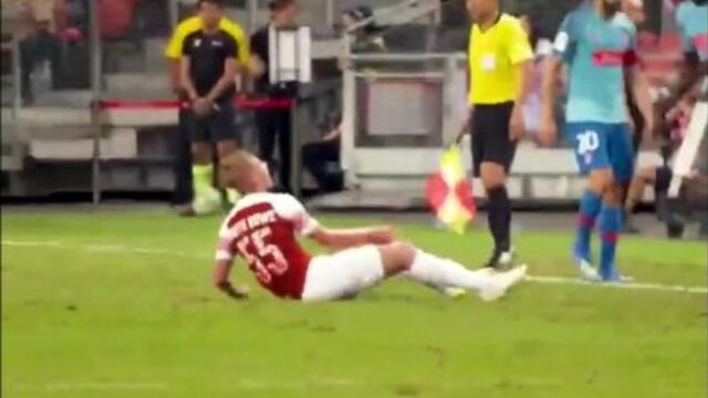 Смит-роу в матче против атлетико м