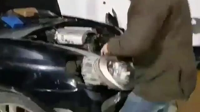 Посылка тем, кто ворует фары на поршах