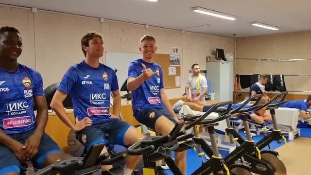 Бруно фукс и адольфо гайч приступили к тренировкам