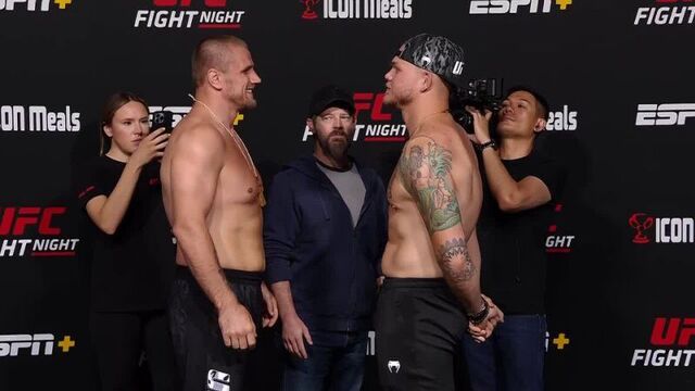 Александр романов vs чейз шерман - битва взглядов перед ufc вегас 53