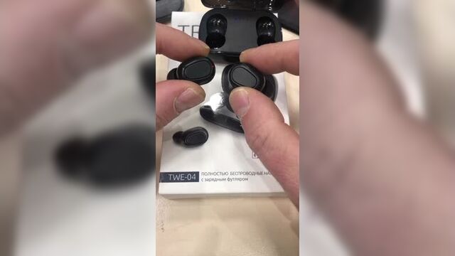 Как синхронизировать наушники twe-04