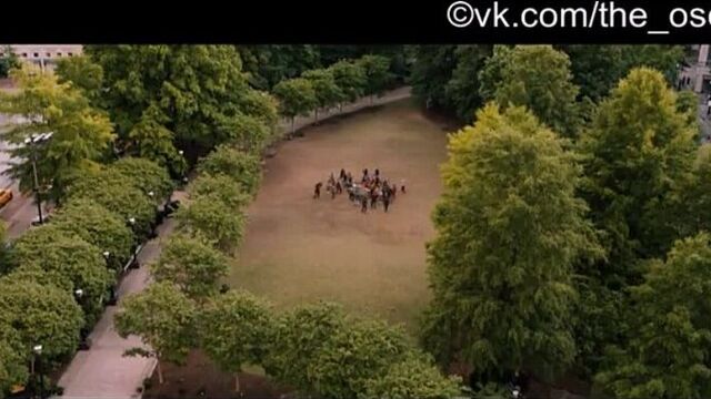 Лучшая драка: "телеведущий: и снова здравствуйте" - уилл феррелл, пол радд, дэвид кокнер и стив карелл против джеймса марсдена против саши барона коэна против канье уэста против тины фей и эми полер против джима кэрри и марион котийяр против уилла смита п