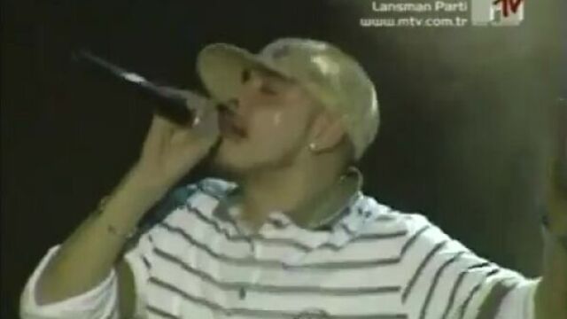 Ceza - holocaust (самый быстрый рэп в мире) (1267 слов в 2.40 минуты)