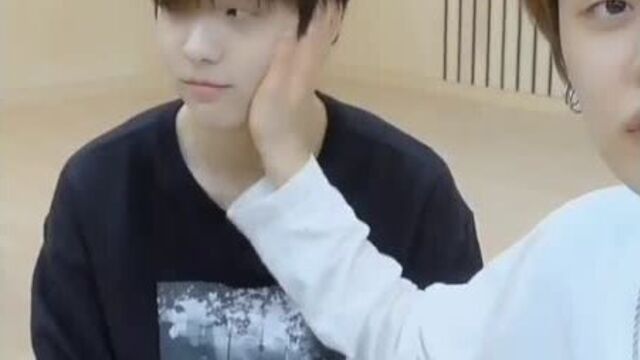 Txt чхве субин