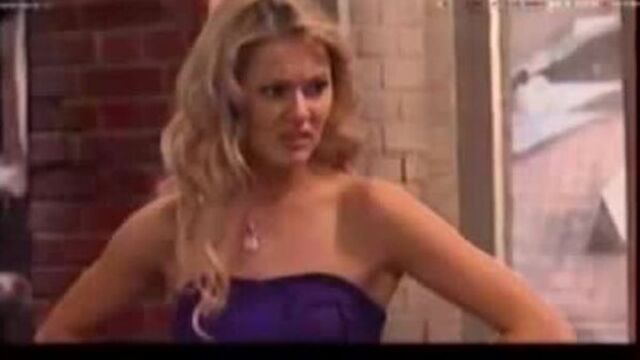 Универ (алла и англичанин, кузя)