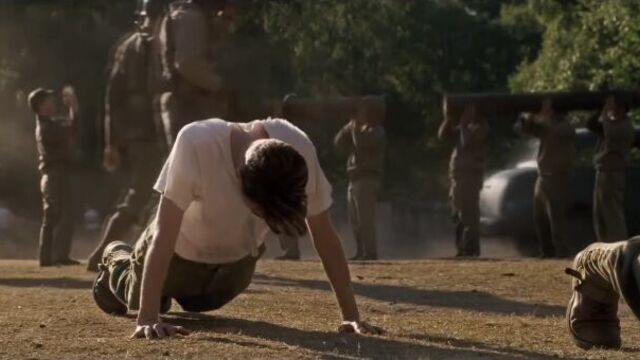 Первый мститель “флаг и граната“