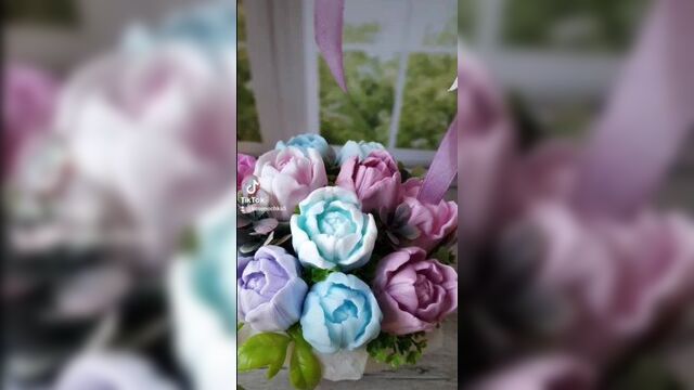 Карзина с тюльпанами 