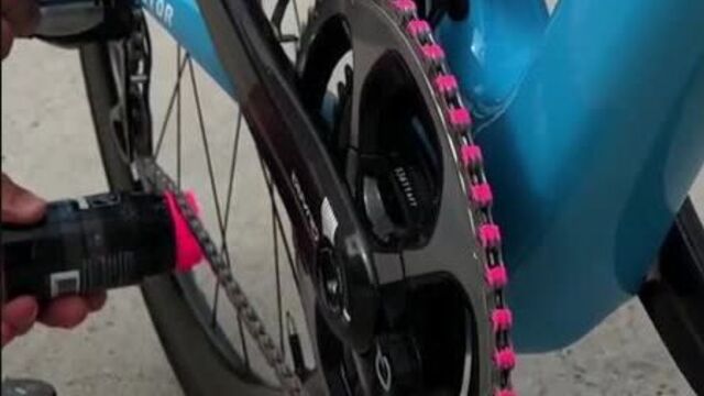 Памада на цепь