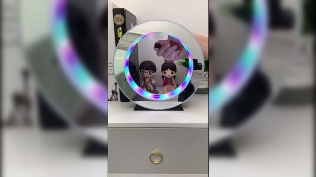 Необычный глобус. по ссылке с немного другой подсветкой ytj,sxysq ukj,ec. gj ccskrt c ytvyjuj lheujq gjlcdtnrjq