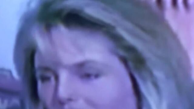 Санбой ставит вальку на место