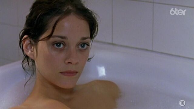 Марион котийяр (marion cotillard) голая голая в сериале «помутнение разума» (2001)