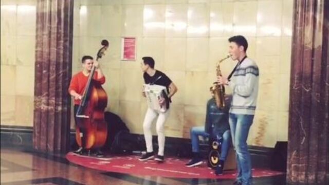 Зажигательная музыка на курской