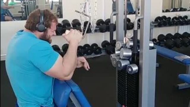 Андрей смаев