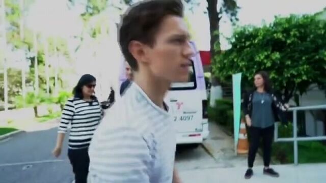 Том холланд / tom holland харрисон остерфилд / harrison osterfield / haz osterfield harry holland / гарри холланд