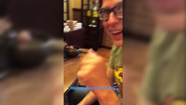 Джеймс ганн и дженнифер холлэнд в китае