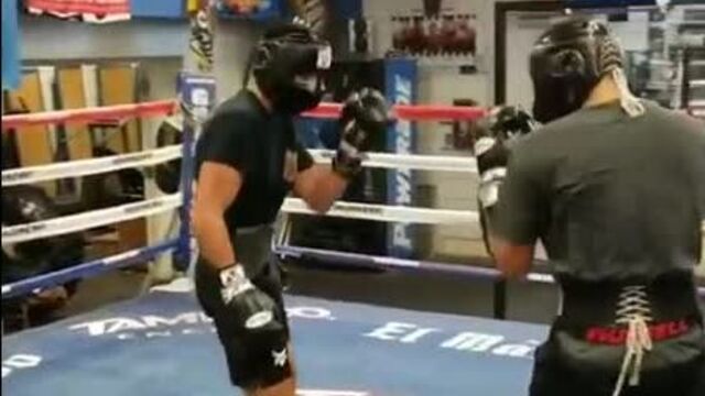 Шахрам гиясов готовится к девятому поединку в профи