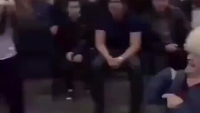 Альхамдулиллах! очень достойный поступок нашего брата 