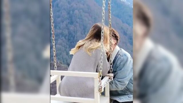 Романтик в eco house merisi